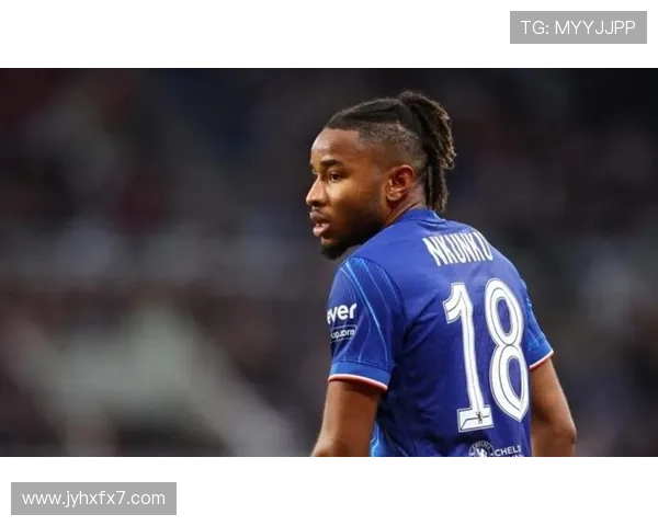 帕潘称赞迈尼昂为法国顶级门将并分析恩昆库在意甲的挑战